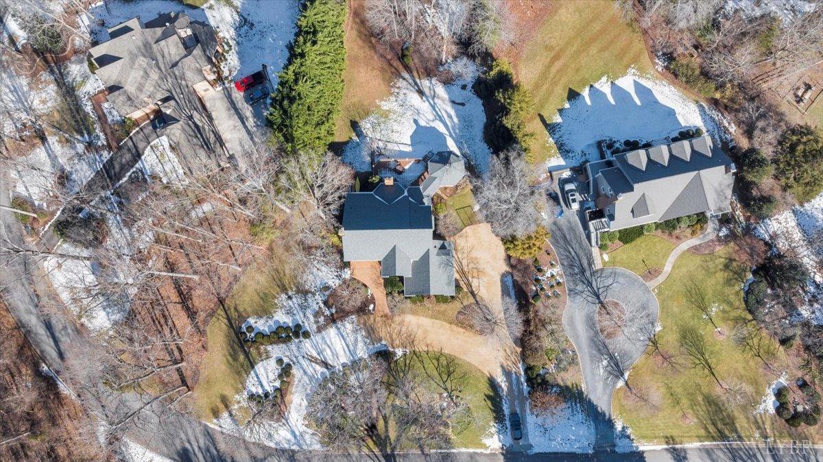 Lynchburg, Virginia 24503, United States, 4 Bedrooms Bedrooms, ,5 BathroomsBathrooms,Residential,Pending,11598