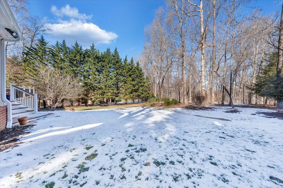 Lynchburg, Virginia 24503, United States, 4 Bedrooms Bedrooms, ,5 BathroomsBathrooms,Residential,Pending,11598