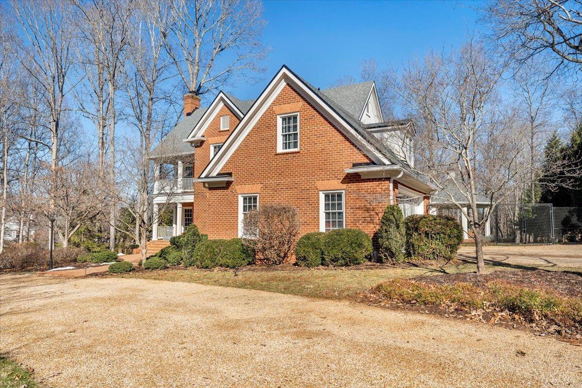 Lynchburg, Virginia 24503, United States, 4 Bedrooms Bedrooms, ,5 BathroomsBathrooms,Residential,Pending,11598