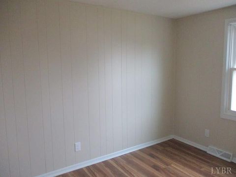 Tiny photo for 3009 Pocket Road, Hurt, VA 24563 (MLS # 364024)