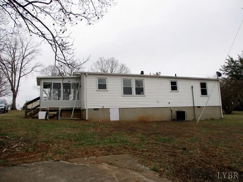 Tiny photo for 3009 Pocket Road, Hurt, VA 24563 (MLS # 364024)