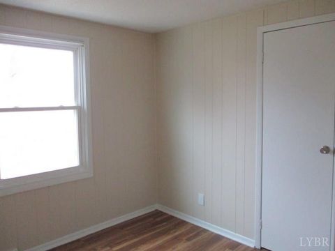 Tiny photo for 3009 Pocket Road, Hurt, VA 24563 (MLS # 364024)