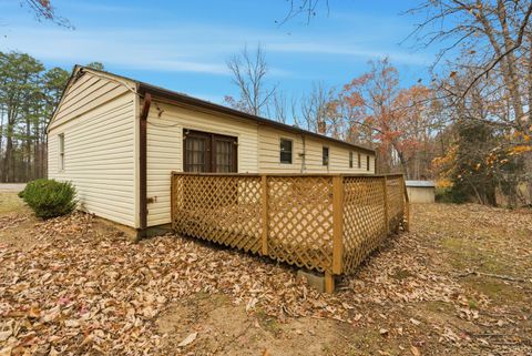 Tiny photo for 969 Hawkins Road, Evington, VA 24550 (MLS # 363199)