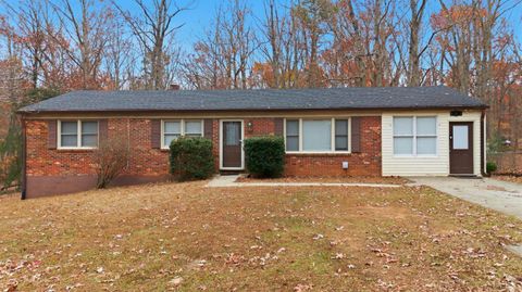 Photo of 969 Hawkins Road, Evington, VA 24550 (MLS # 363199)