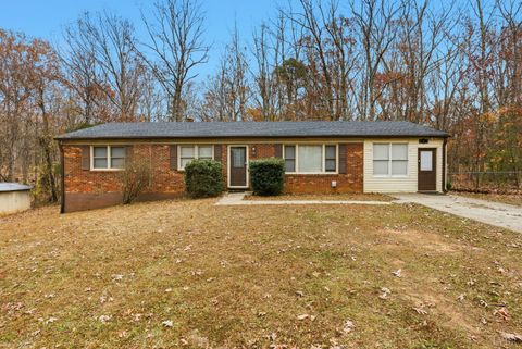 Tiny photo for 969 Hawkins Road, Evington, VA 24550 (MLS # 363199)