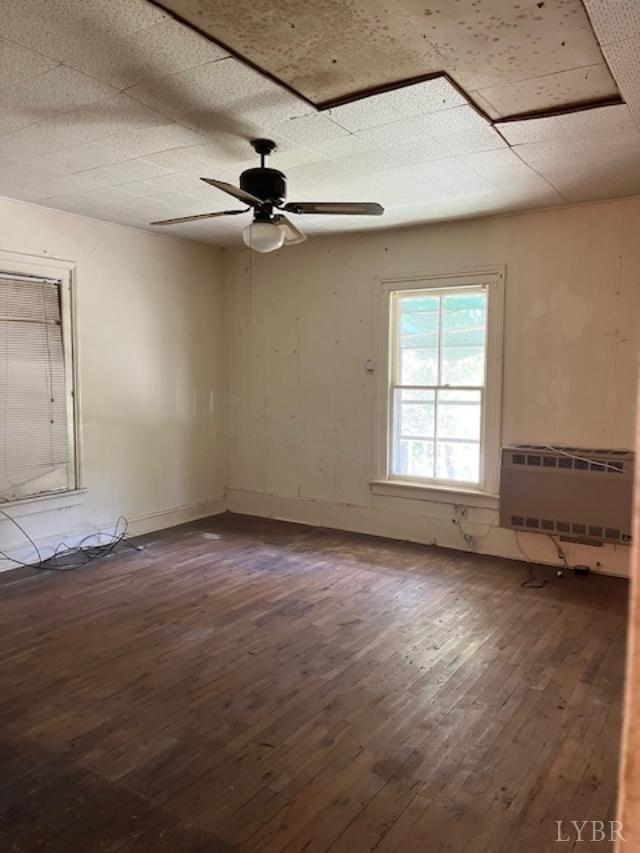 201 Charlotte Avenue, Phenix, Virginia image 6