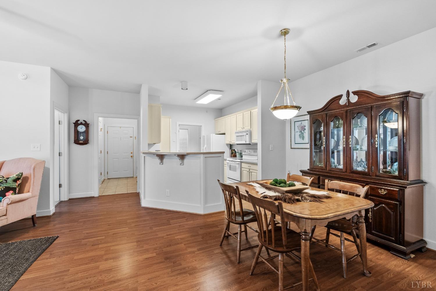 605 Wyndhurst Drive #101, Lynchburg, Virginia image 11