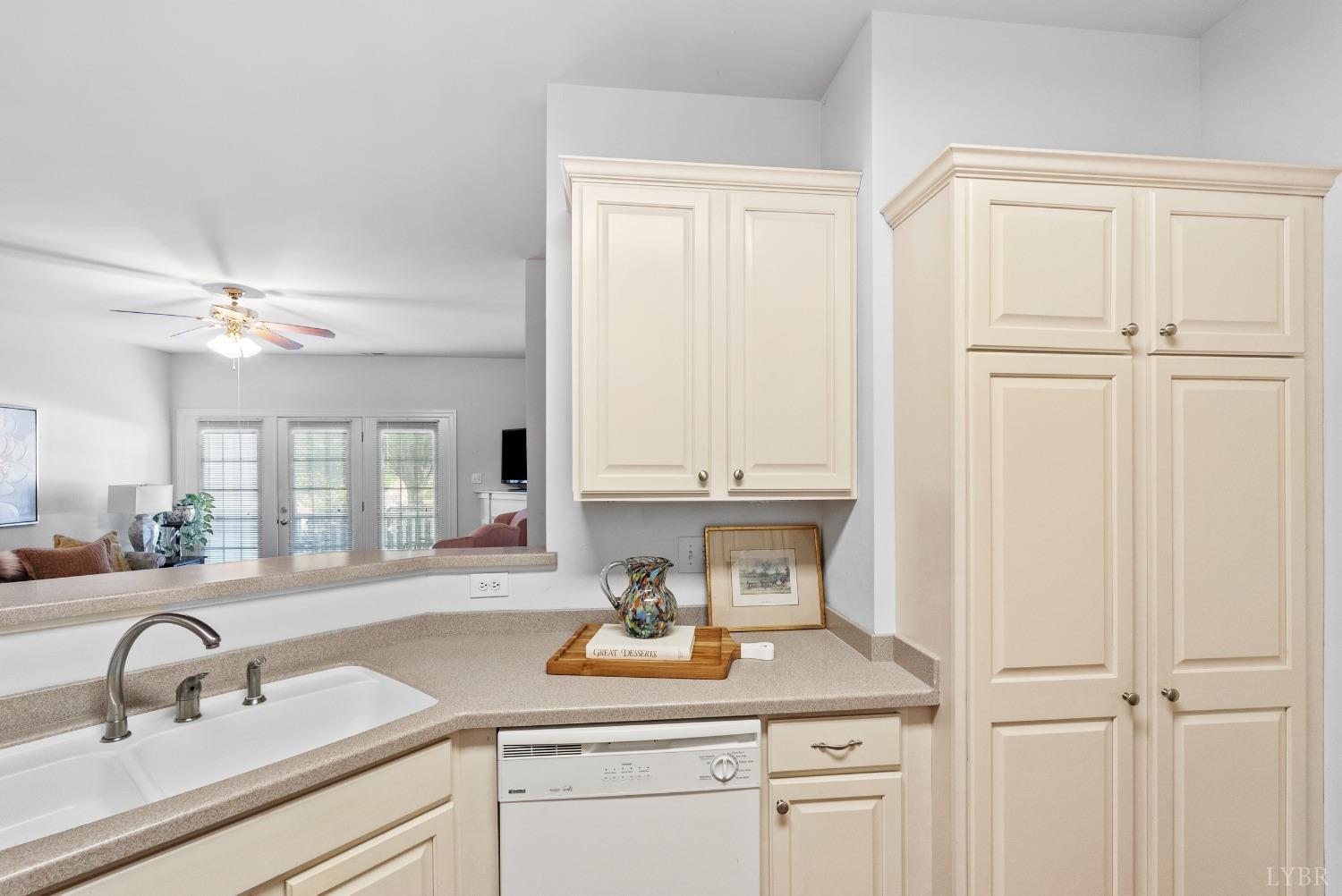 605 Wyndhurst Drive #101, Lynchburg, Virginia image 15