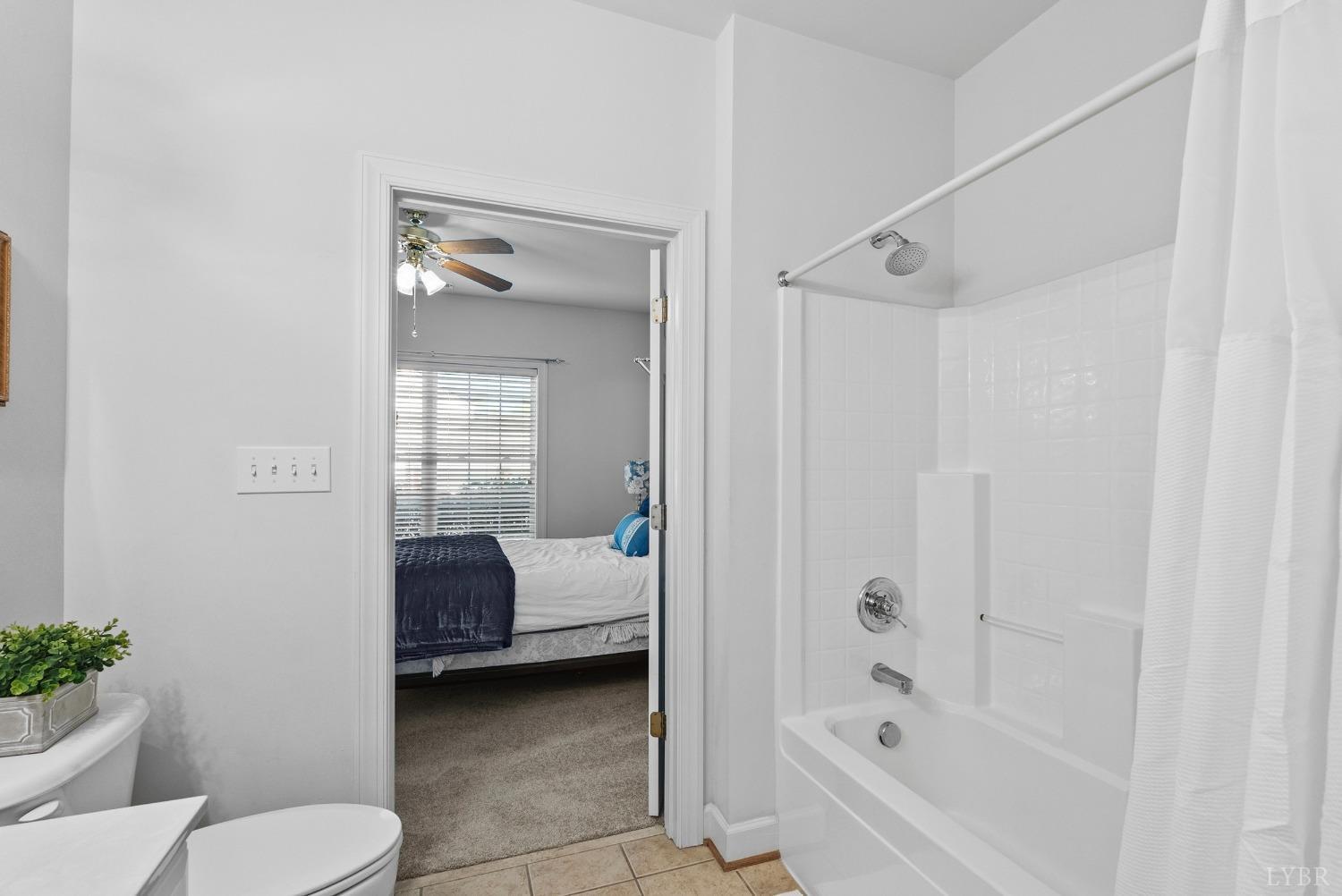 605 Wyndhurst Drive #101, Lynchburg, Virginia image 19