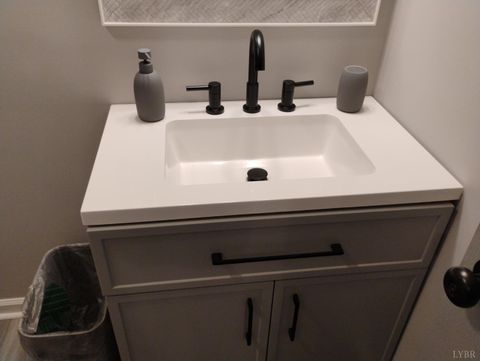 Tiny photo for 3941 PROMISE LAND RD Rd, Appomattox, VA 24522 (MLS # 361506)