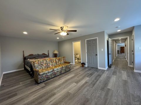 Tiny photo for 3941 Promise Land Road Rd, Appomattox, VA 24522 (MLS # 364892)