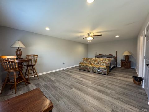 Tiny photo for 3941 Promise Land Road Rd, Appomattox, VA 24522 (MLS # 364892)