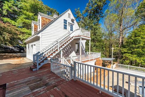 Tiny photo for 207 Fox Runn Dr Dr, Lynchburg, VA 24503 (MLS # 362351)