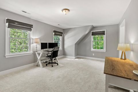 Tiny photo for 207 Fox Runn Dr Dr, Lynchburg, VA 24503 (MLS # 362351)