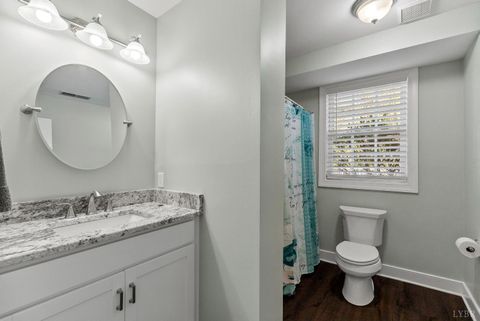 Tiny photo for 207 Fox Runn Dr Dr, Lynchburg, VA 24503 (MLS # 362351)