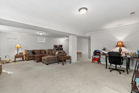 Tiny photo for 207 Fox Runn Dr Dr, Lynchburg, VA 24503 (MLS # 362351)