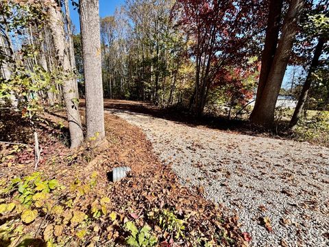 Photo of 0 Locust Drive, Cascade, VA 24069 (MLS # 363536)
