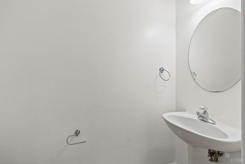 Tiny photo for 110 Aaron Place Pl #200, Lynchburg, VA 24502 (MLS # 362057)