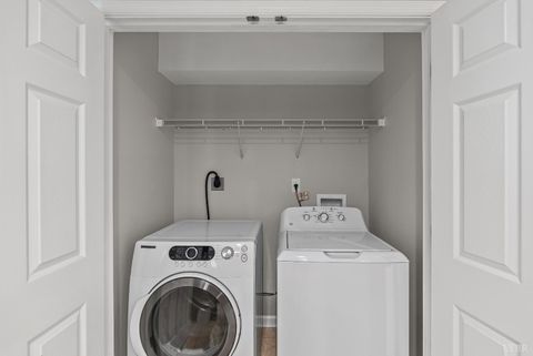 Tiny photo for 110 Aaron Place Pl #200, Lynchburg, VA 24502 (MLS # 362057)