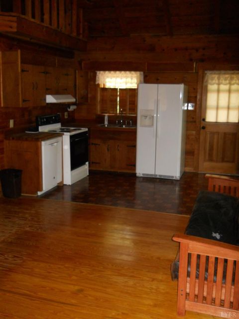 Tiny photo for 209 Leatherwood Place, Bedford, VA 24523 (MLS # 365193)