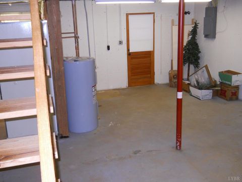 Tiny photo for 209 Leatherwood Place, Bedford, VA 24523 (MLS # 365193)