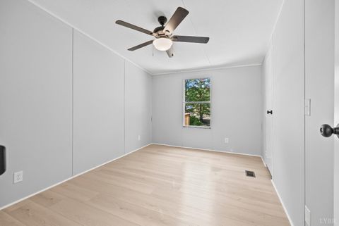 Tiny photo for 509 oak hill Road, Prospect, VA 23960 (MLS # 362555)