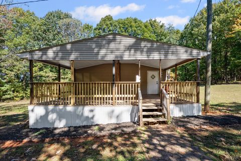 Tiny photo for 509 oak hill Road, Prospect, VA 23960 (MLS # 362555)