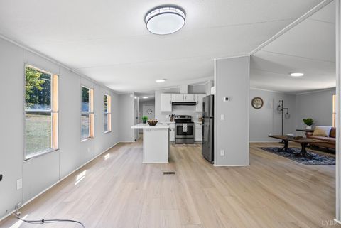 Tiny photo for 509 oak hill Road, Prospect, VA 23960 (MLS # 362555)