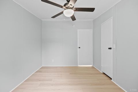 Tiny photo for 509 oak hill Road, Prospect, VA 23960 (MLS # 362555)