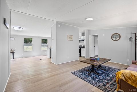 Tiny photo for 509 oak hill Road, Prospect, VA 23960 (MLS # 362555)