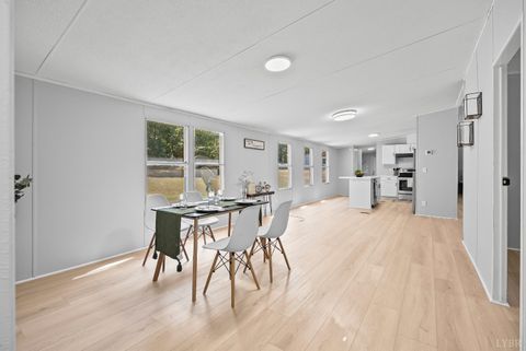 Tiny photo for 509 oak hill Road, Prospect, VA 23960 (MLS # 362555)