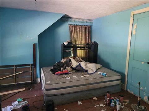 Tiny photo for 1192 N Amherst Highway, Amherst, VA 24521 (MLS # 361979)