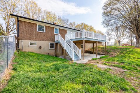 Tiny photo for 15973 Mount Cross Road, Dry Fork, VA 24549 (MLS # 365258)