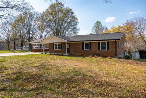 Tiny photo for 15973 Mount Cross Road, Dry Fork, VA 24549 (MLS # 365258)