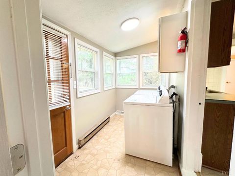 Tiny photo for 1908 Roxbury Street, Lynchburg, VA 24501 (MLS # 363935)
