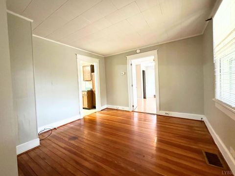Tiny photo for 1908 Roxbury Street, Lynchburg, VA 24501 (MLS # 363935)
