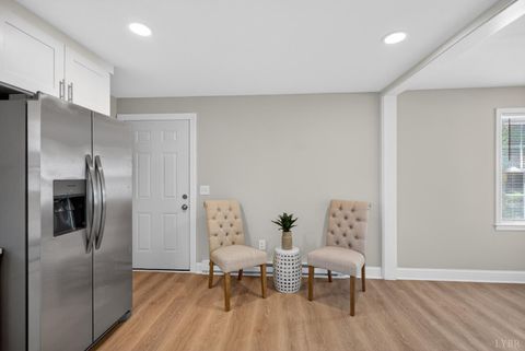 Tiny photo for 3537 Bell Town Rd, Bedford, VA 24523 (MLS # 365932)