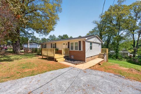 Tiny photo for 3537 Bell Town Rd, Bedford, VA 24523 (MLS # 365932)