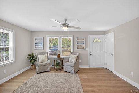 Tiny photo for 3537 Bell Town Rd, Bedford, VA 24523 (MLS # 365932)