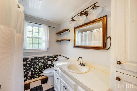 Tiny photo for 580 Jennings Road, Gladys, VA 24554 (MLS # 366093)