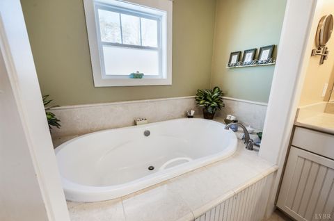 Tiny photo for 1057 Telford Road, Forest, VA 24551 (MLS # 364381)