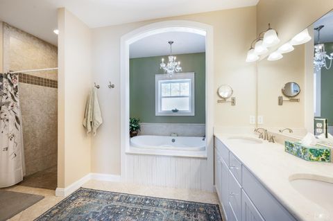 Tiny photo for 1057 Telford Road, Forest, VA 24551 (MLS # 364381)