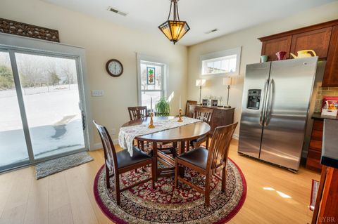 Tiny photo for 1057 Telford Road, Forest, VA 24551 (MLS # 364381)