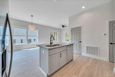 Tiny photo for 194 Triple Oak Cir., Madison Heights, VA 24503 (MLS # 363851)