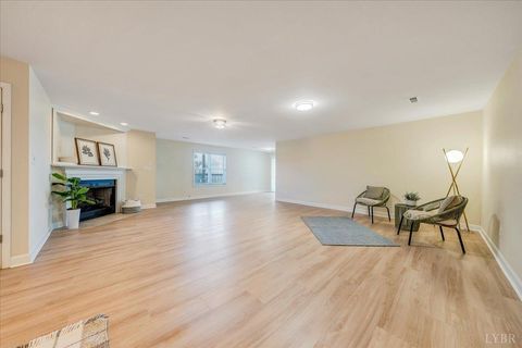 Tiny photo for 1114 8th Fairway Lane, Huddleston, VA 24104 (MLS # 364969)