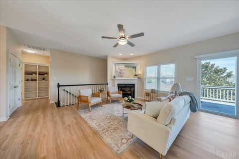 Tiny photo for 1114 8th Fairway Lane, Huddleston, VA 24104 (MLS # 364969)