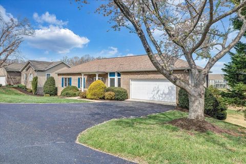 Tiny photo for 1114 8th Fairway Lane, Huddleston, VA 24104 (MLS # 364969)