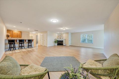 Tiny photo for 1114 8th Fairway Lane, Huddleston, VA 24104 (MLS # 364969)