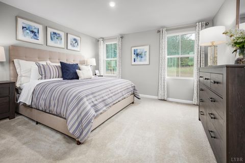 Tiny photo for 28 Crossing Court, Bedford, VA 24523 (MLS # 363845)