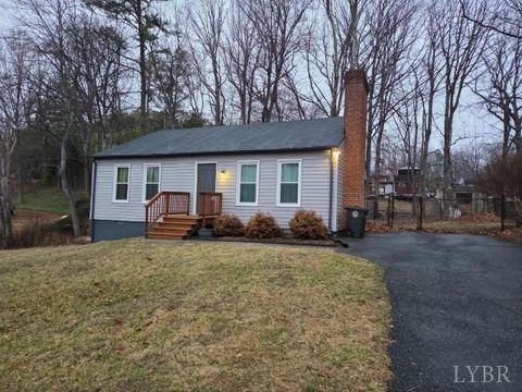 Photo of 1030 Morey Place, Lynchburg, VA 24502 (MLS # 364766)